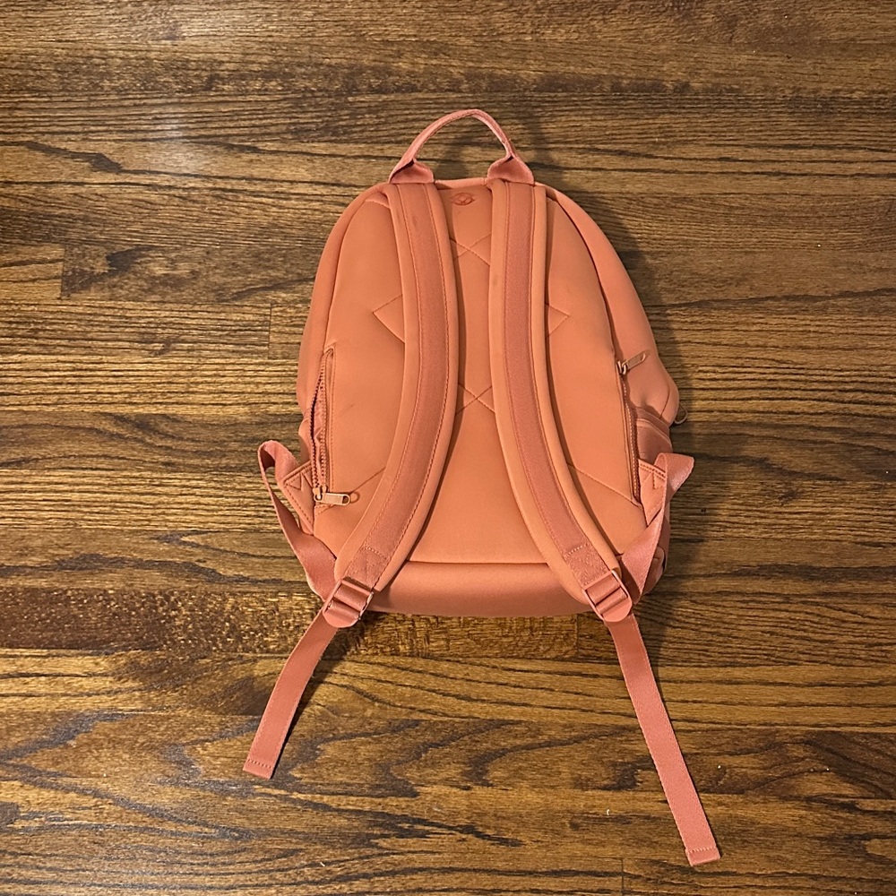 Dagne Dover Medium Backpack in dusty rose - Picture 2 of 6